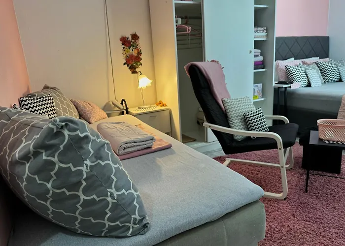 Maxim Azure Residence Waterfront Aparthotel